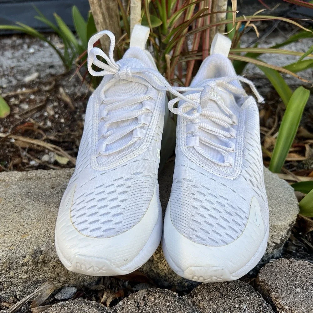Nike Air Max 270 Triple White Silver 943345-103 Youth 4 Y / Women's 5.5